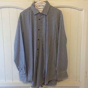 Men’s button-down shirt, long sleeve